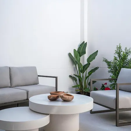 Spaces Garden Condo-2 Bedrooms, 2 Bathrooms, Garden Terrace, Near Center, Sleeps Up To 6- Monthly Only * Sitges